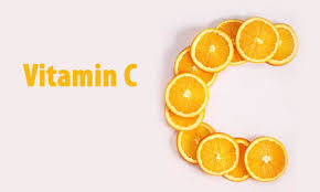 Da nhạy cảm có nên dùng vitamin C không?
